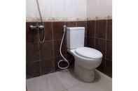 Toilet Kamar Krakatau Homestay Timoho