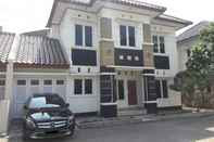 Lobi Krakatau Homestay Timoho