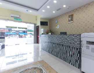 Lobi 2 Hotel Raja Bot