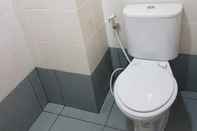 Toilet Kamar Apartemen Akasa Pure Living By Angelynn Room