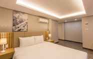 Bilik Tidur 6 Binh Duong Hotel Danang