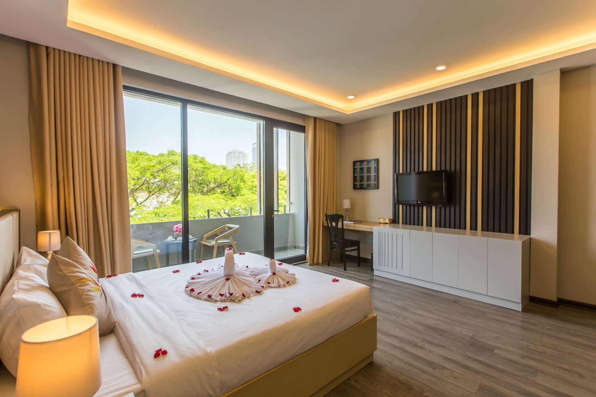 Binh Duong Hotel Danang - Khách sạn đường Trần Phú Đà Nẵng