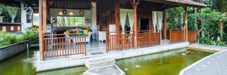 ล็อบบี้ Tirta Padi Villa Ubud