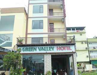 Bên ngoài 2 Green Valley Hotel