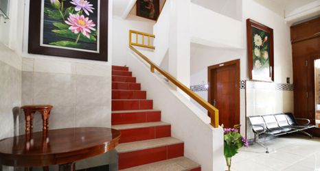 Lobby 2 Comfort Room at Gayatri Homestay