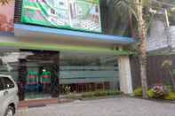ภายนอกอาคาร Mawar Indah Hotel
