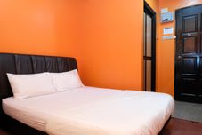 침실 Hotel Fifteen Avenue Inn - OYO TM