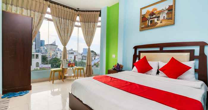 Bedroom Nhat Hoang Hotel