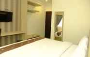 Kamar Tidur 5 Hotel Grand Puri Perintis