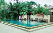 Kolam Renang 3 Palm Sweet Resort