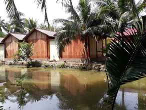 Bên ngoài 4 Coconut Homestay