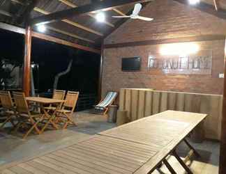 Lobi 2 Coconut Homestay