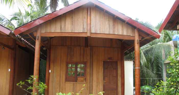 Phòng ngủ Coconut Homestay