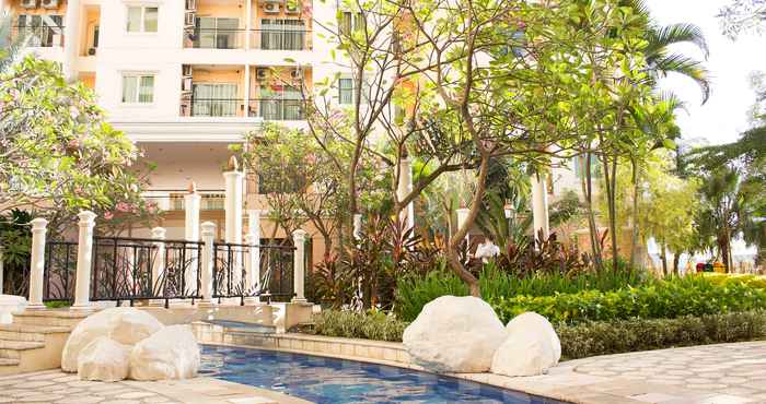 Swimming Pool JESSI 2BR City Home Apartment Mall Of Indonesia