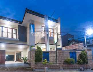 Bangunan 2 Ratmono Guest House 