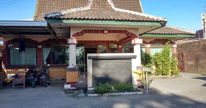 Bangunan Hotel Syariah Fatimah 