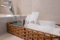 In-room Bathroom AHA Residence Dien Bien Phu Hang Xanh Binh Thanh