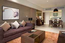 Oakwood Hotel & Residence Surabaya, USD 113.67