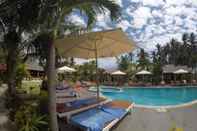 Swimming Pool Sun & Sand Beach Resort 