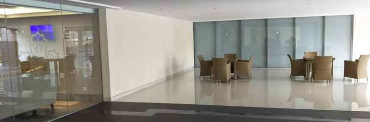 Lobby Asdira Apartement Superior 2BR @ Mansion Kemayoran