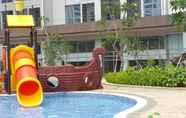 Swimming Pool 5 Asdira Apartement Executive 2BR @ Mansion Kemayoran 