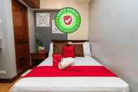 Bedroom RedDoorz @ Moonwalk Paranaque