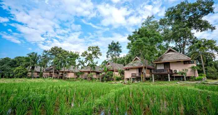 ภายนอกอาคาร Pai Herbs Resort