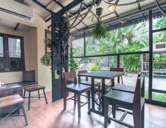 Sảnh chờ 2 Suan Kaew Art Cottage