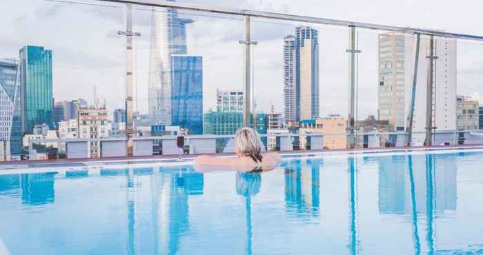 Swimming Pool Happy Life Grand Hotel & Sky Bar