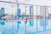 Swimming Pool Happy Life Grand Hotel & Sky Bar