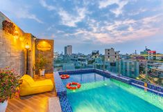 Swimming Pool 5 Cani Beach House