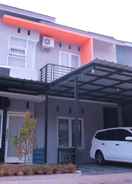 EXTERIOR_BUILDING Derian Homestay Bandung