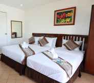 Kamar Tidur 5 Loreland Farm Resort