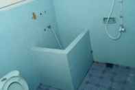 Toilet Kamar Homestay Bumijo 28