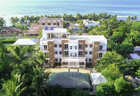 Exterior Bernardos Lantia Hotel