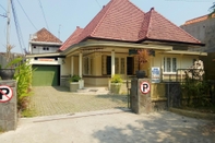 Bangunan Doeloerkoe Homestay 