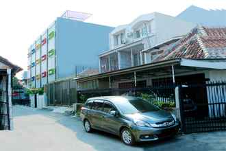 Exterior 4 Pelangi Mabes