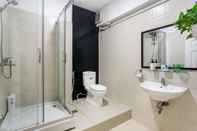 In-room Bathroom Amuin Apartment