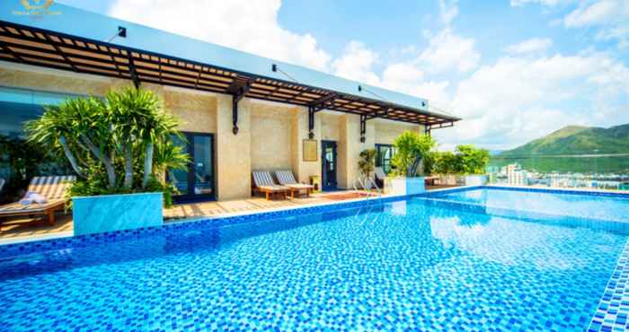 Swimming Pool Putin Hotel Nha Trang