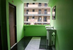 客房内浴室 5 Enrico Hostel Patong