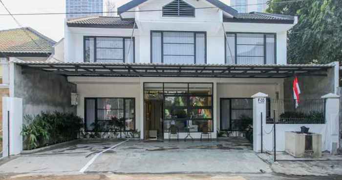 Bên ngoài Kencana Residence Surabaya