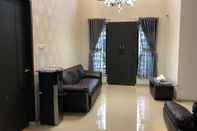 Lobi Alvaro Guest House