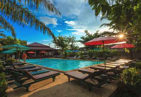 สระว่ายน้ำ Lanta Klong Nin Resort