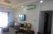 Ruang Umum 2 2BR Beach Point @ Apartemen Marbella Anyer (HND5)