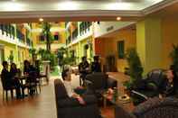 Bar, Kafe dan Lounge TD Plaza Hotel 