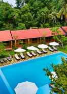 VIEW_ATTRACTIONS Azura Resort 