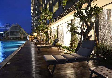 Kolam Renang Private Apartement Landmark