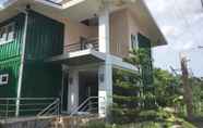 Bangunan 2 RedDoorz Plus near Puerto Princesa City Hall