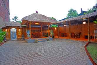 Exterior 4 Agung Alit Guest House 