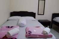 Kamar Tidur Mawar Bed & Breakfast 